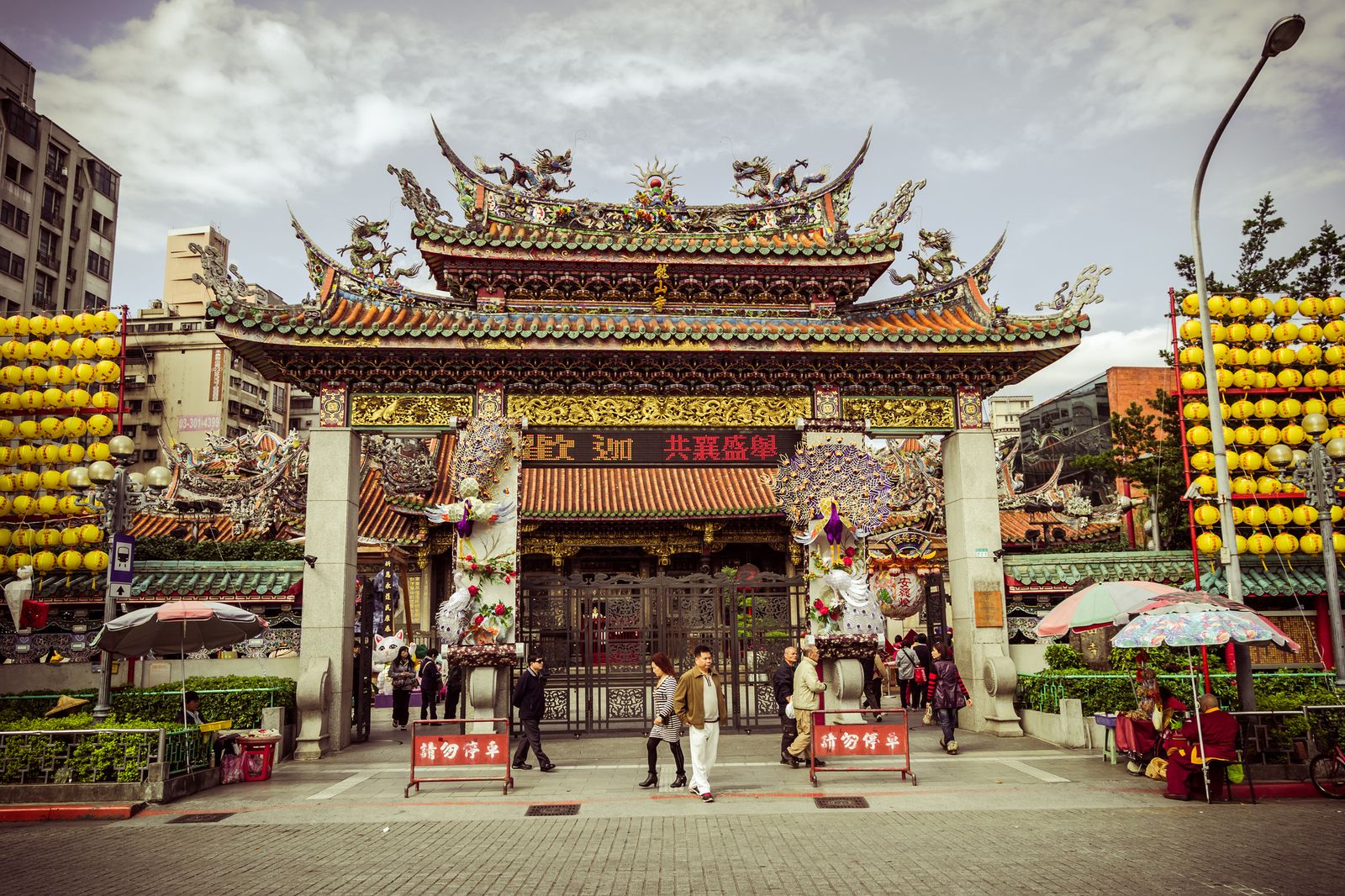 Храм Луншань Тайвань