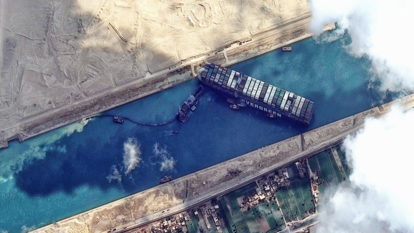 The problem in the Suez Canal was forecast, but ignored