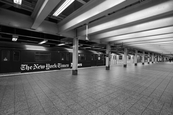 The New York Times invites subway users to experience the full breadth of the brand