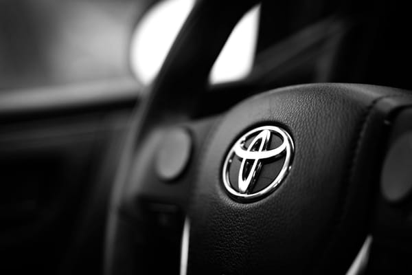Toyota's 'hybrid-strategy' pays off